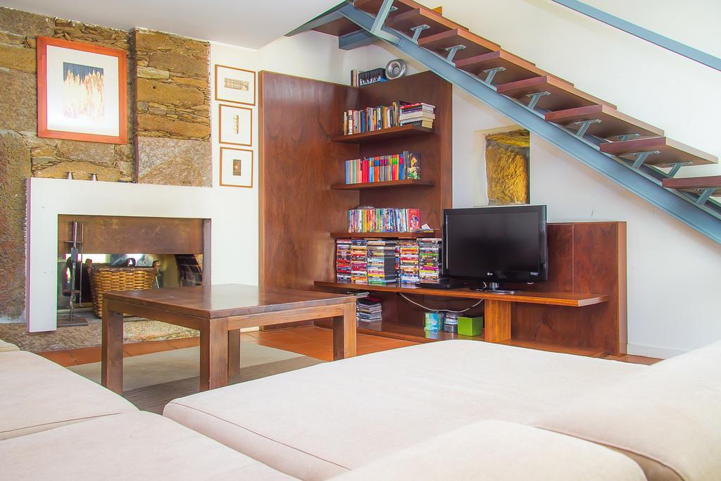 Liiiving In Caminha | Oak Tree Chill House Villa Екстериор снимка